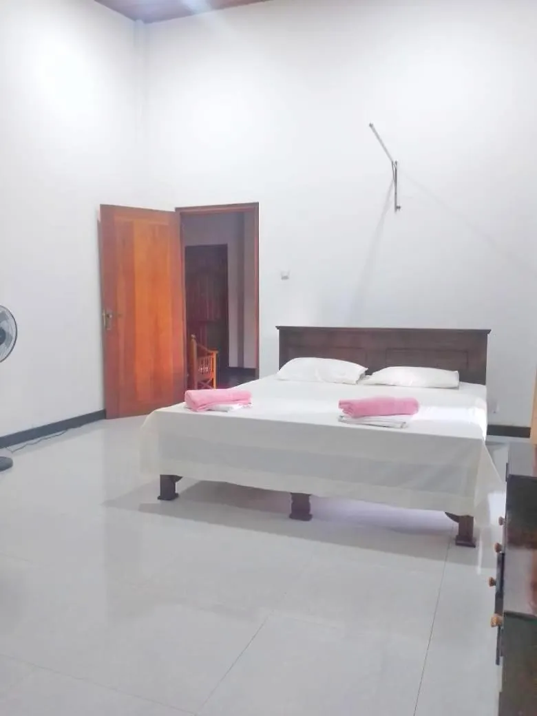 Kalum Home Sigiriya Homestay